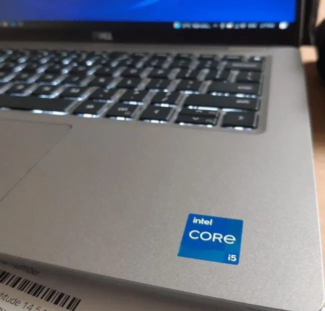 Dell Latitude 5410 Táctil | intel Core i5-10310u | 8GB | 256GB SSD | Full HD IPS Táctil | Windows 11 PRO - Imagen 3